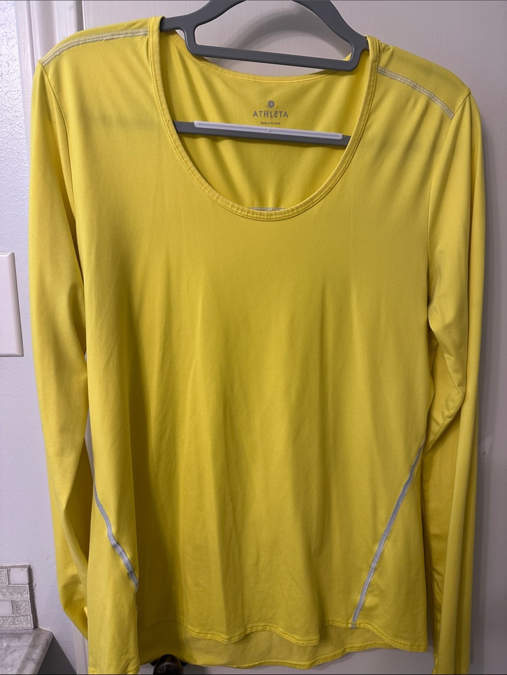 Athleta Bright Yellow Long-Sleeve Athletic Top